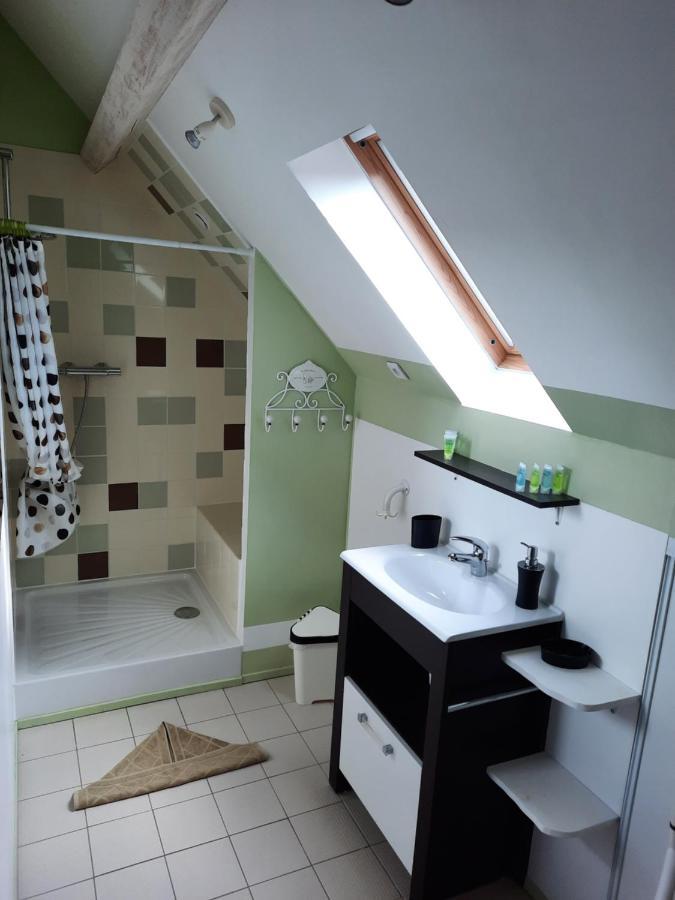 La Maison Genevier - Chambre La Family Montreuil-en-Touraine Buitenkant foto